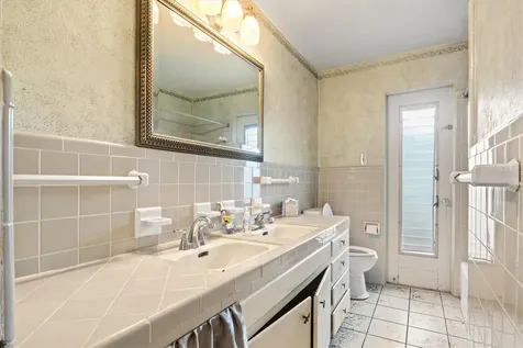 4710 Gleason Avenue Sarasota FL 34242