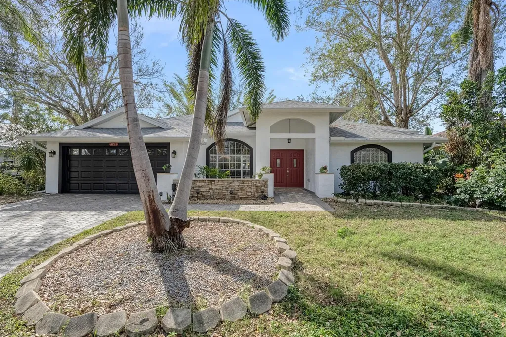 4721 Country Manor Drive Sarasota FL 34233