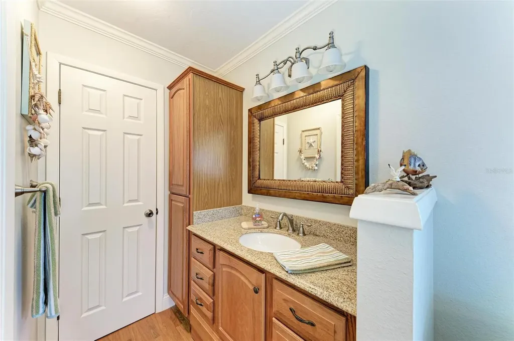 526 Loquat Drive Anna Maria FL 34216