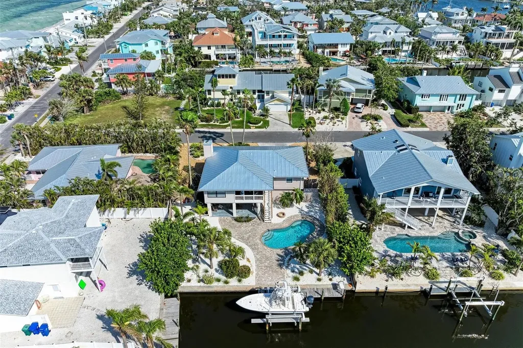 526 Loquat Drive Anna Maria FL 34216