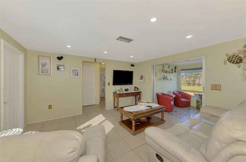 91 Beverly Circle Englewood FL 34223