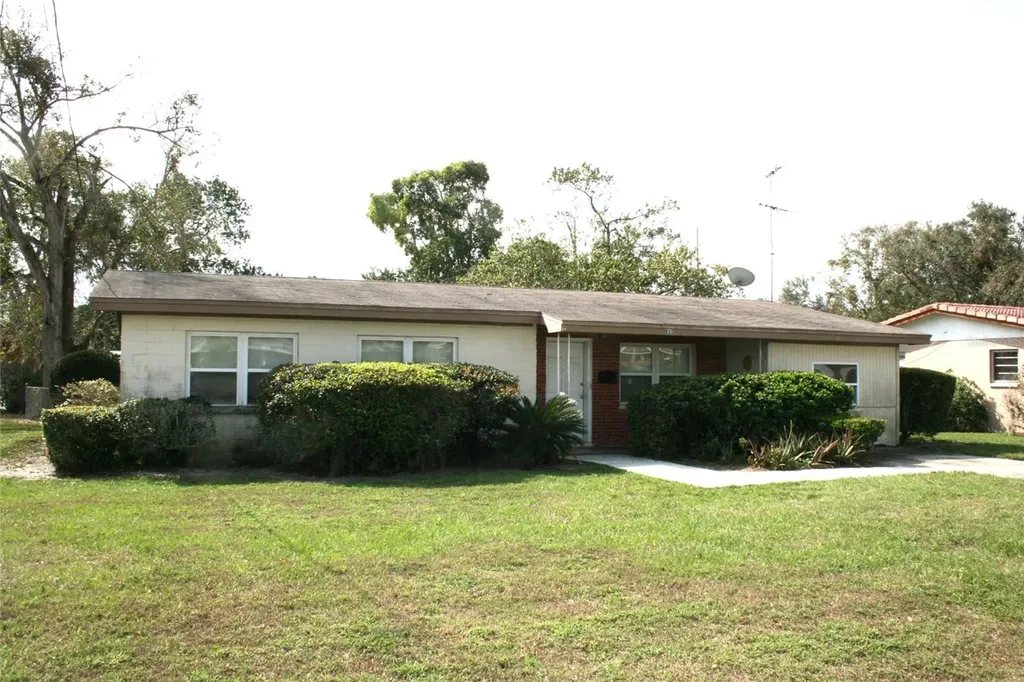 130 Alvina Avenue Lake Wales FL 33853