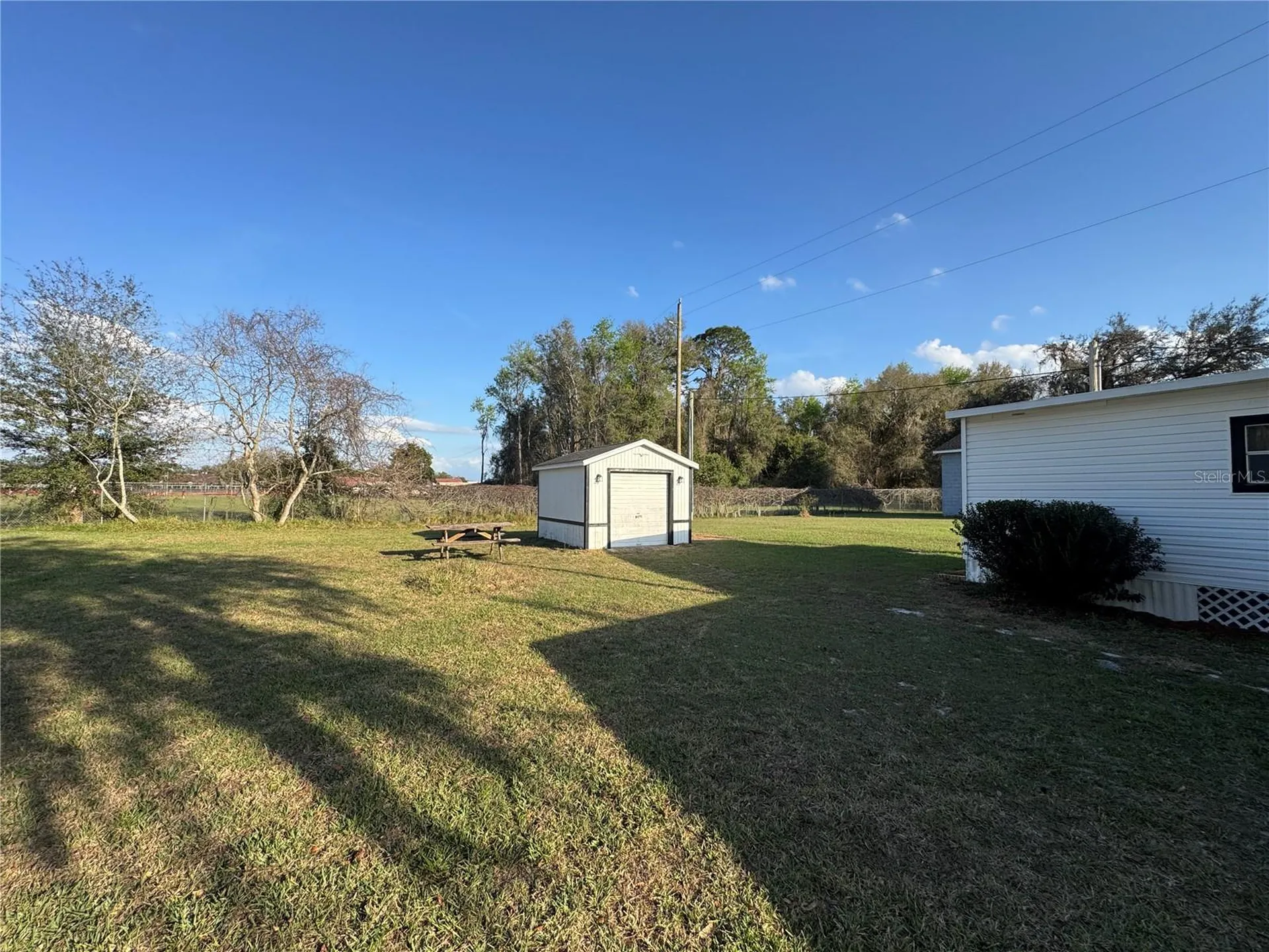 825 Cr 481 Lake Panasoffkee FL 33538