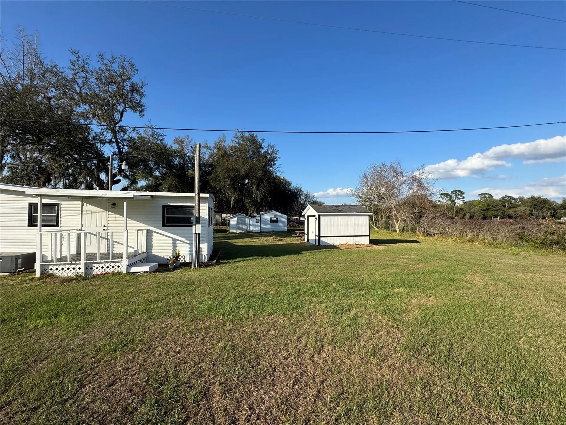 825 Cr 481 Lake Panasoffkee FL 33538