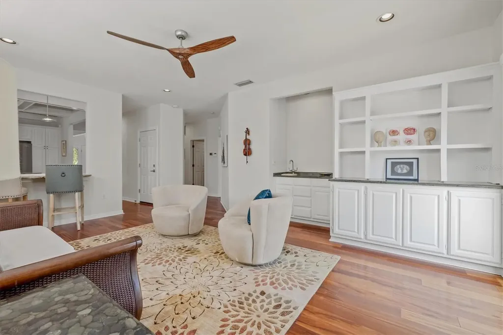 4117 Roberts Point Circle Sarasota FL 34242