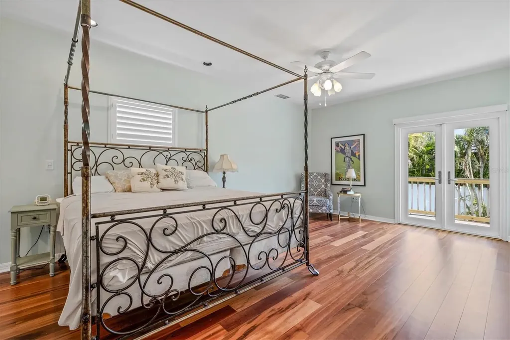 4117 Roberts Point Circle Sarasota FL 34242
