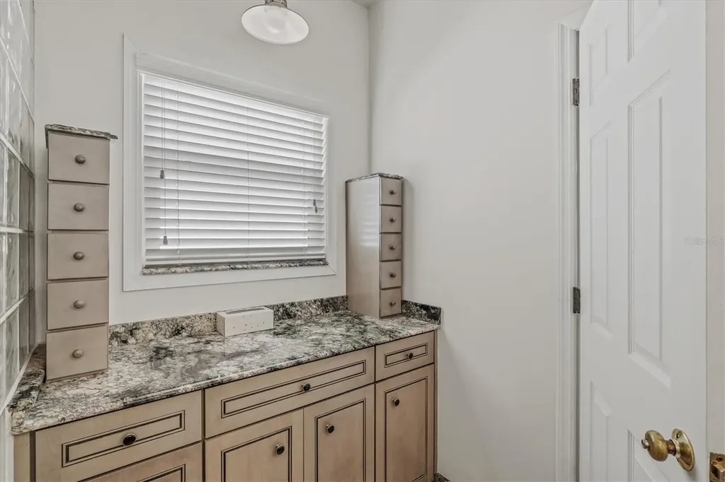 4117 Roberts Point Circle Sarasota FL 34242