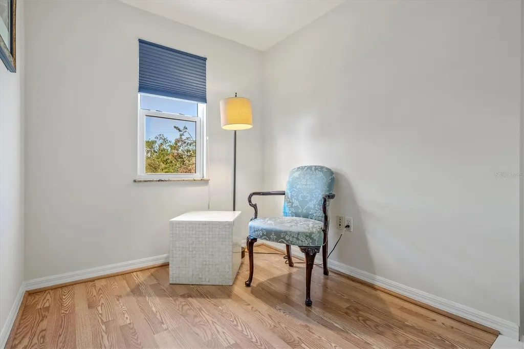 4117 Roberts Point Circle Sarasota FL 34242