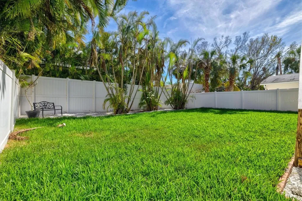 4117 Roberts Point Circle Sarasota FL 34242