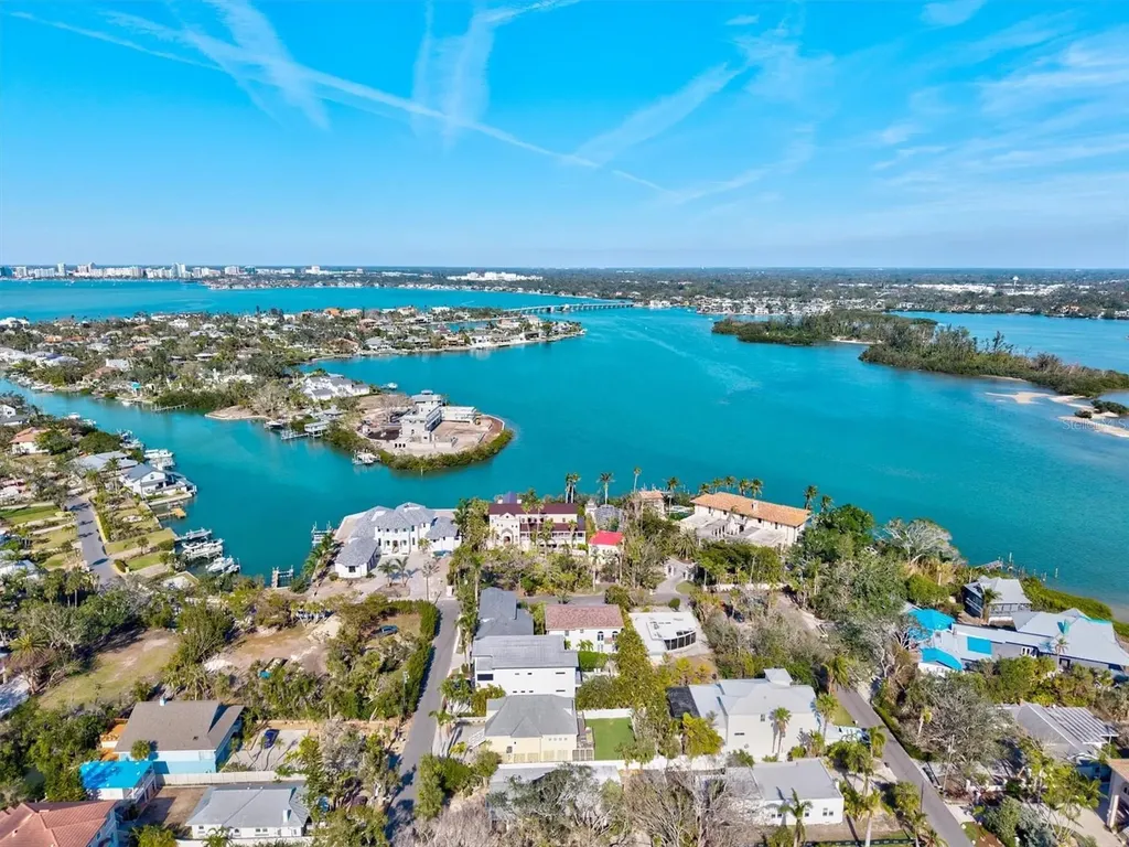 4117 Roberts Point Circle Sarasota FL 34242