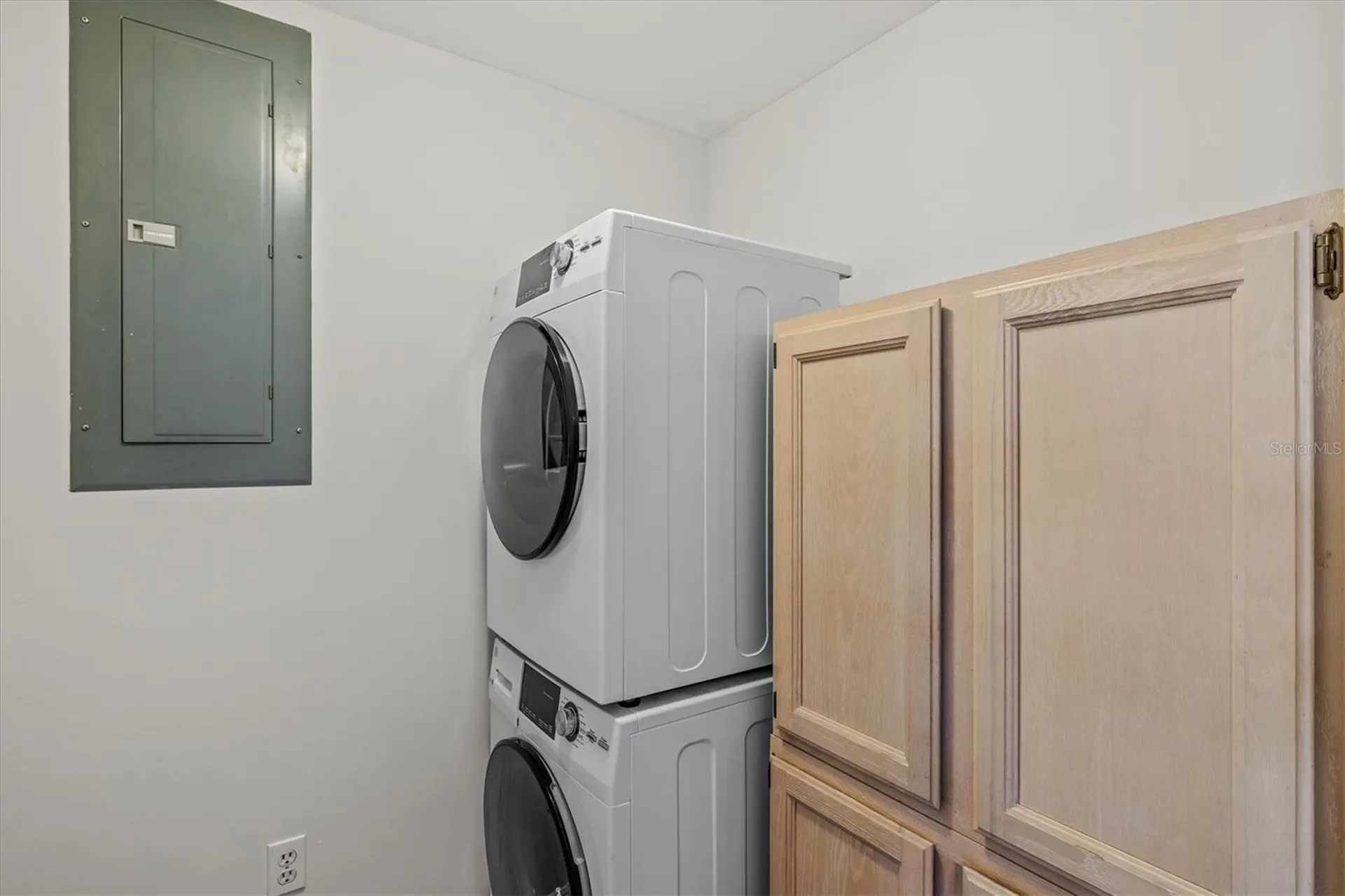 4117 Roberts Point Circle Sarasota FL 34242