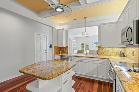 4117 Roberts Point Circle Sarasota FL 34242