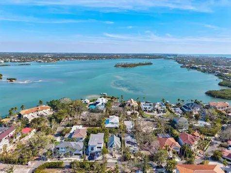 4117 Roberts Point Circle Sarasota FL 34242