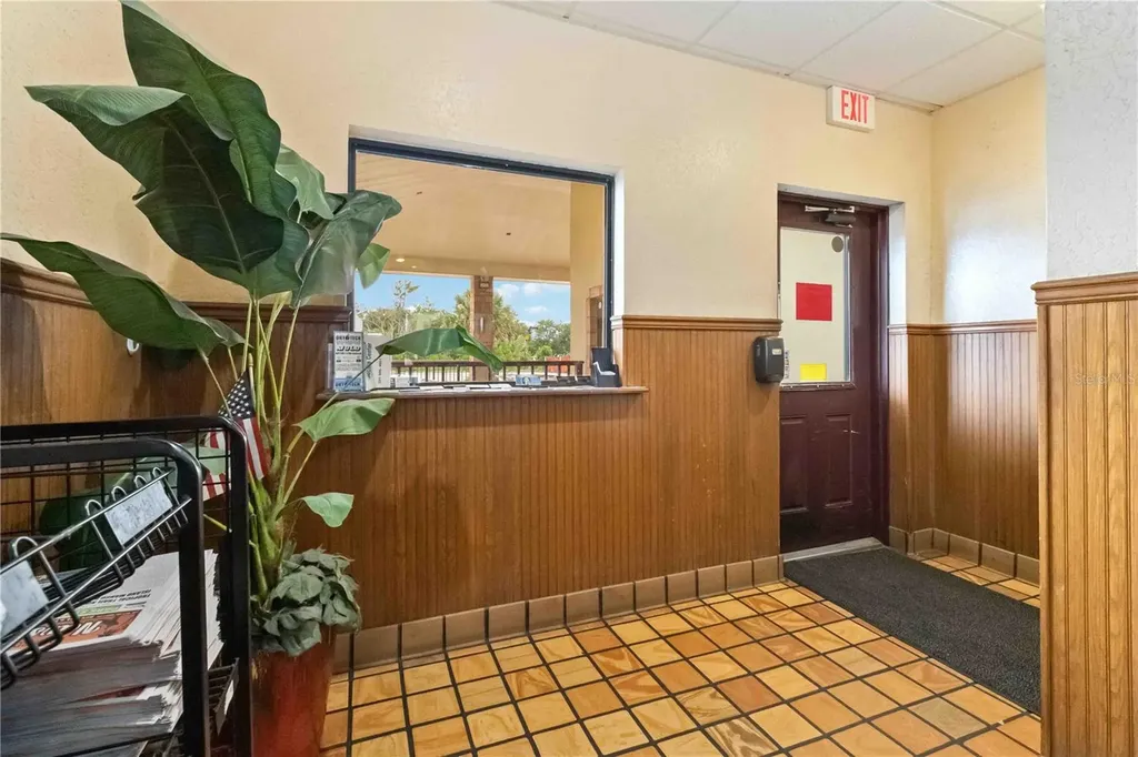 1552 W King Street Cocoa FL 32926