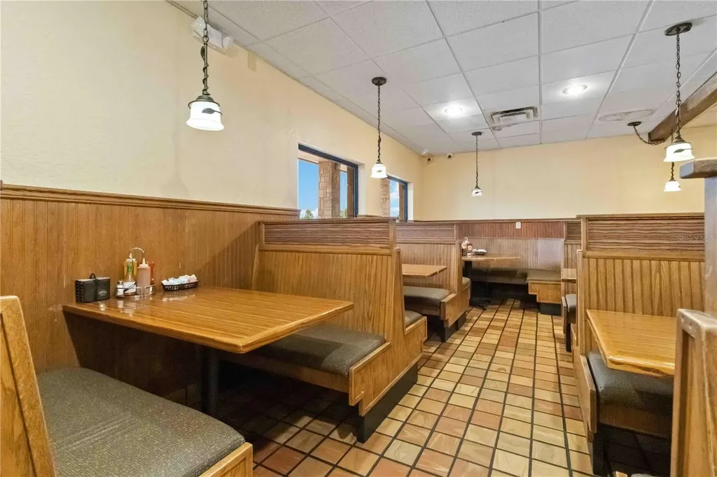 1552 W King Street Cocoa FL 32926