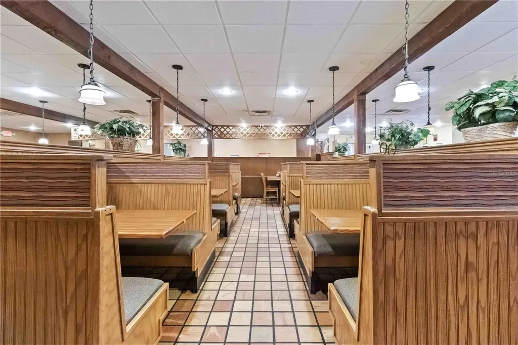 1552 W King Street Cocoa FL 32926