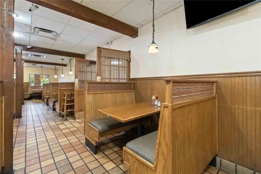 1552 W King Street Cocoa FL 32926