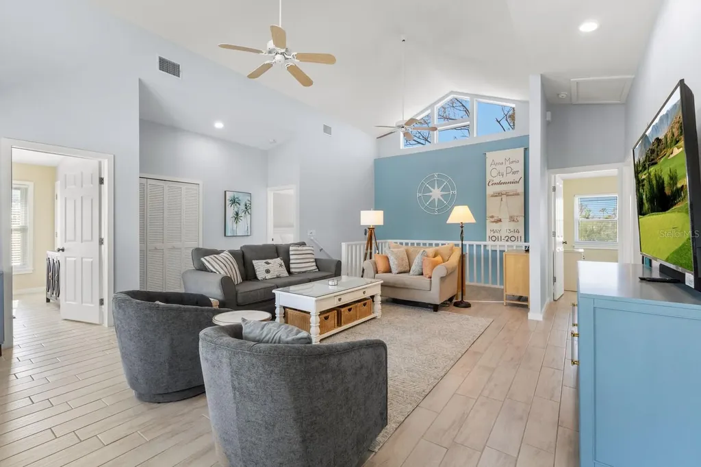 527 Magnolia Avenue Anna Maria FL 34216