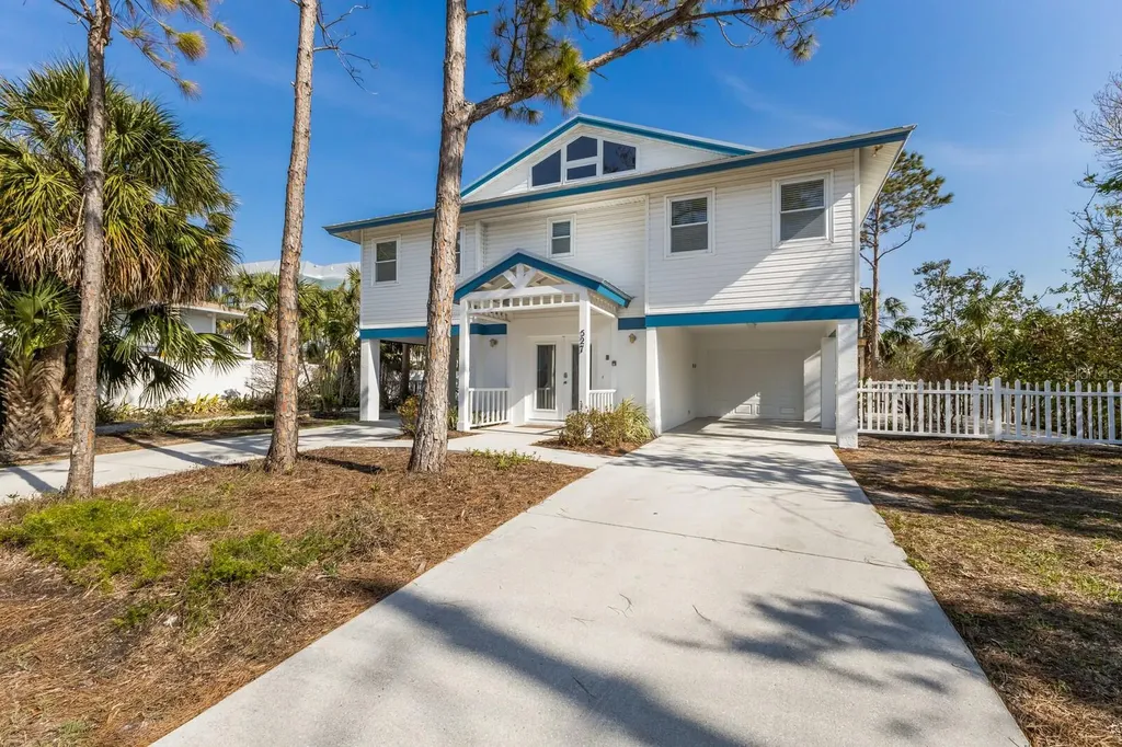 527 Magnolia Avenue Anna Maria FL 34216