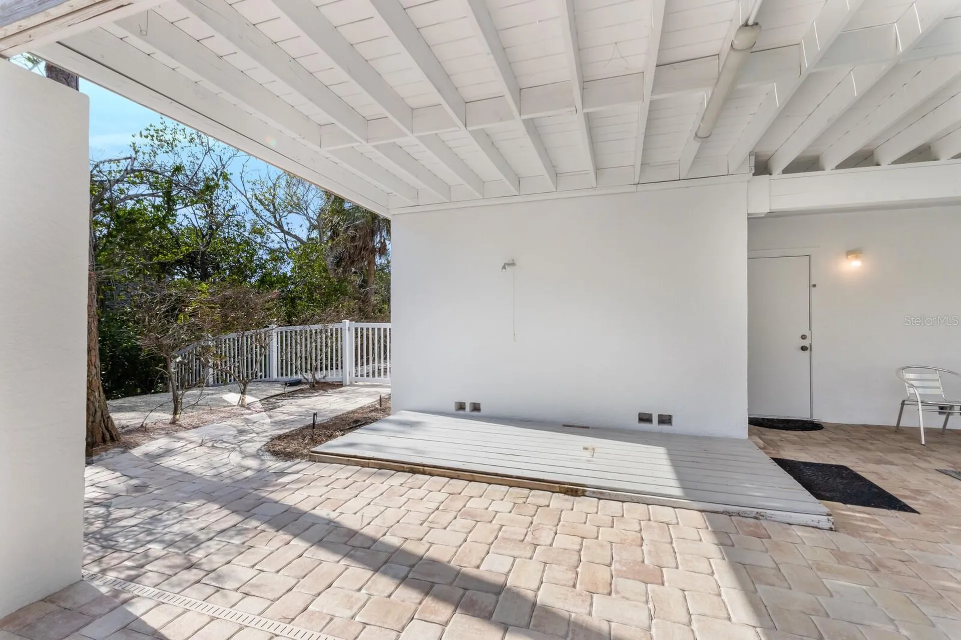 527 Magnolia Avenue Anna Maria FL 34216