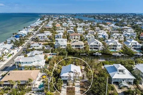 527 Magnolia Avenue Anna Maria FL 34216