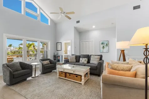 527 Magnolia Avenue Anna Maria FL 34216