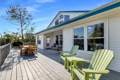 527 Magnolia Avenue Anna Maria FL 34216