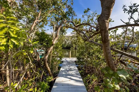 527 Magnolia Avenue Anna Maria FL 34216