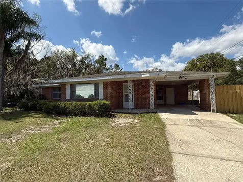 313 N Lake Street Crescent City FL 32112