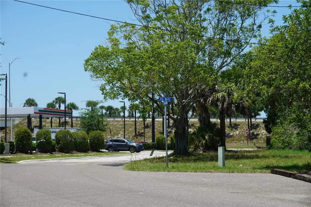 0 74th Avenue N Pinellas Park FL 33781