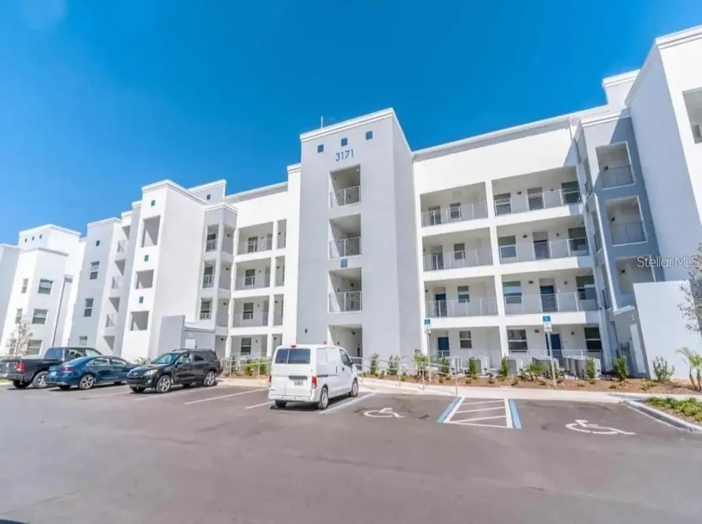 3121 Paradox Circle Kissimmee FL 34746