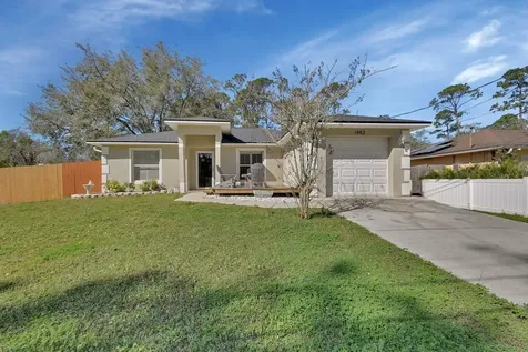 1462 General Mcarthur Avenue Daytona Beach FL 32124
