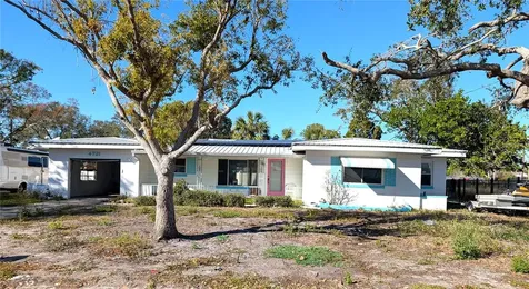 4721 Del Rio Way S Gulfport FL 33711