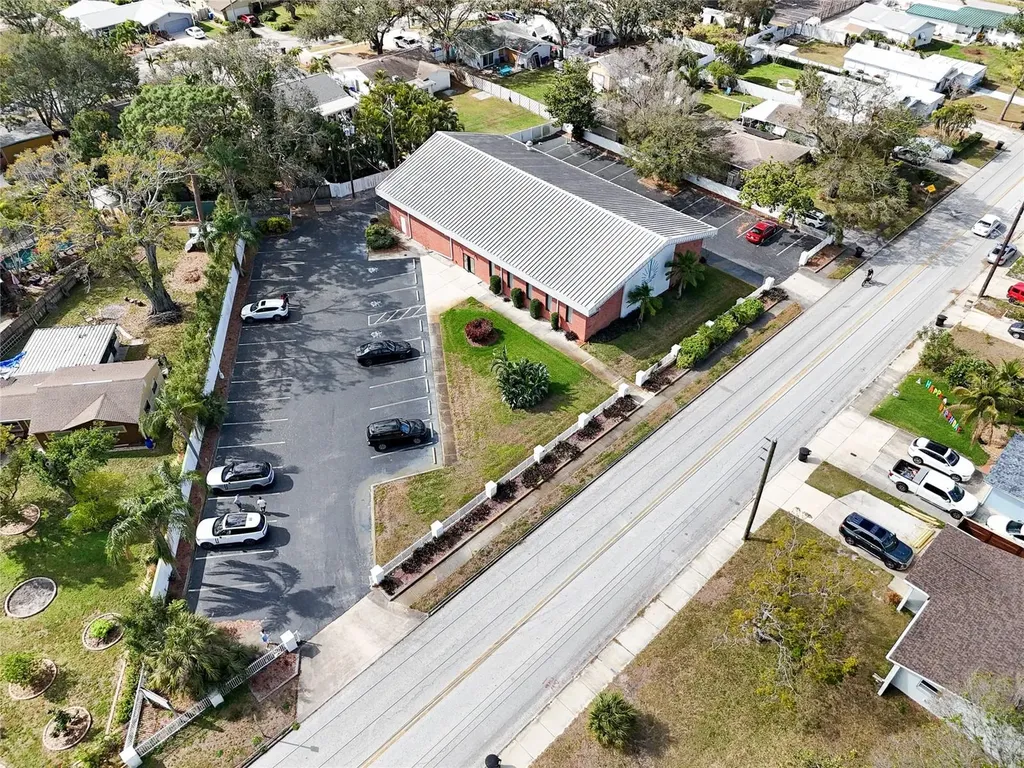 3500 13th Avenue N St Petersburg FL 33713