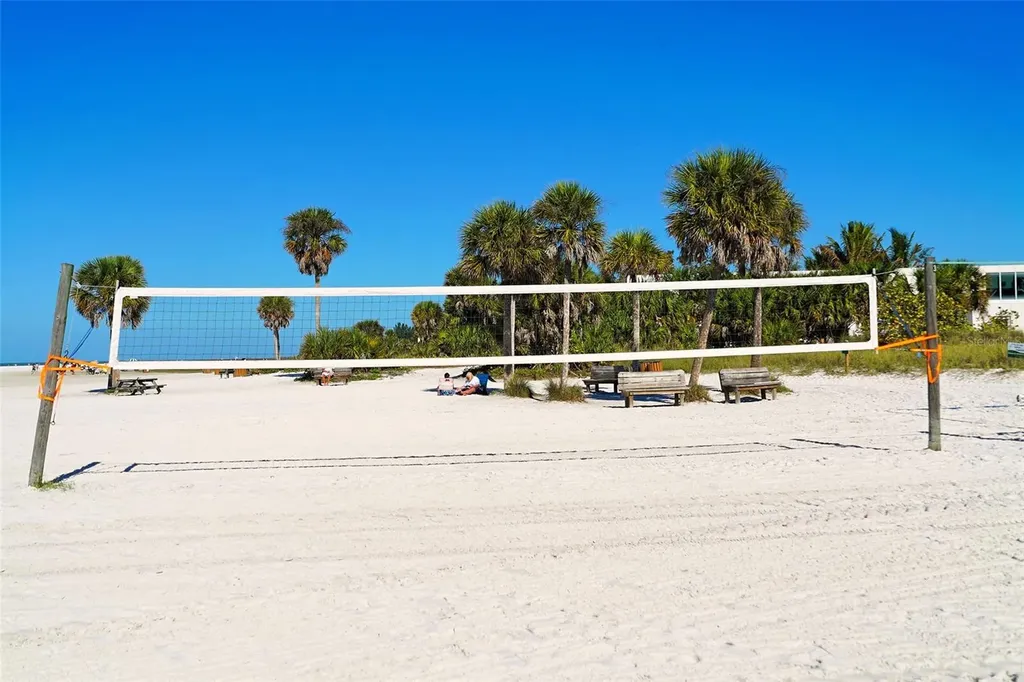 732 Siesta Drive Sarasota FL 34242