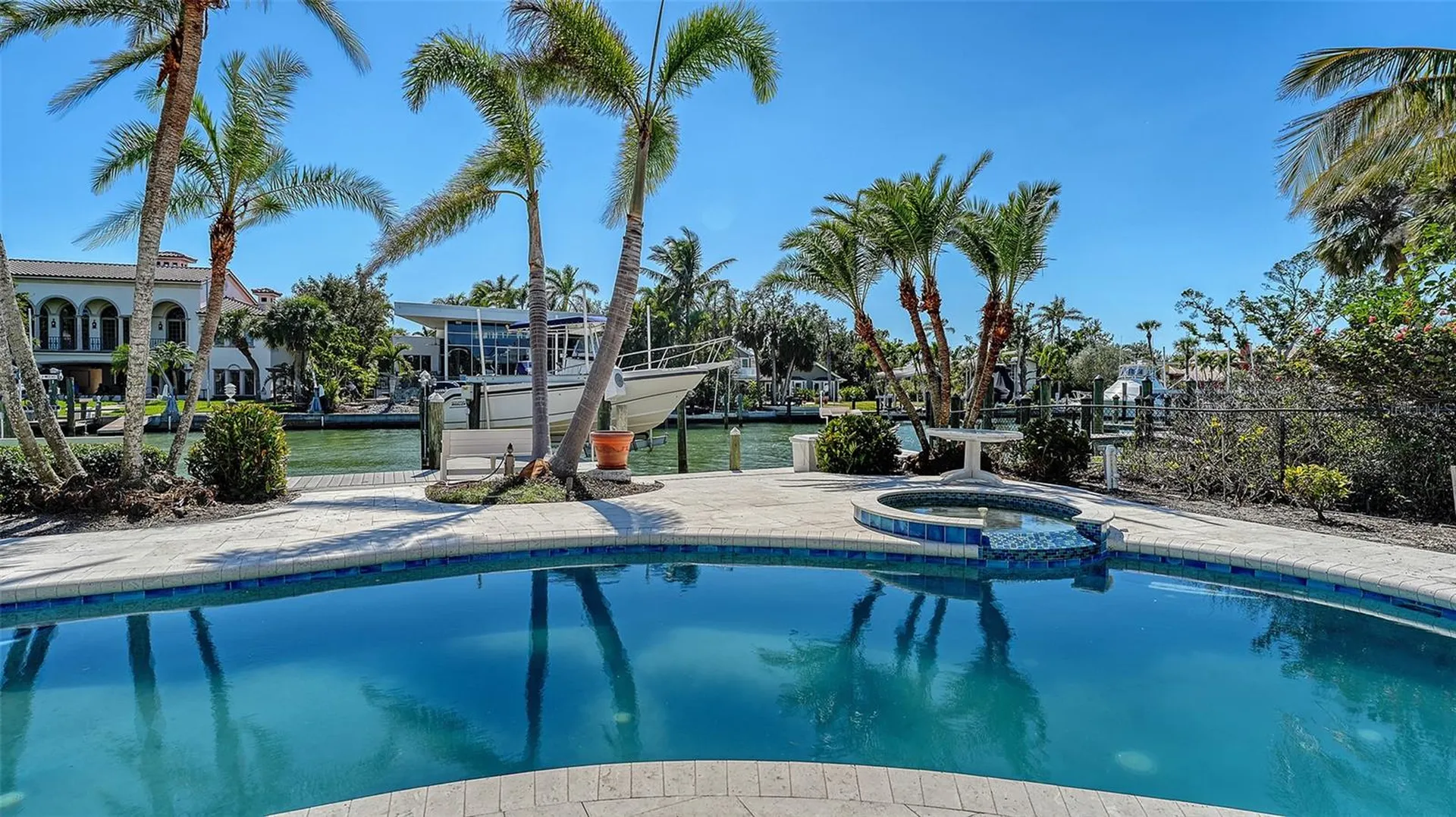 732 Siesta Drive Sarasota FL 34242