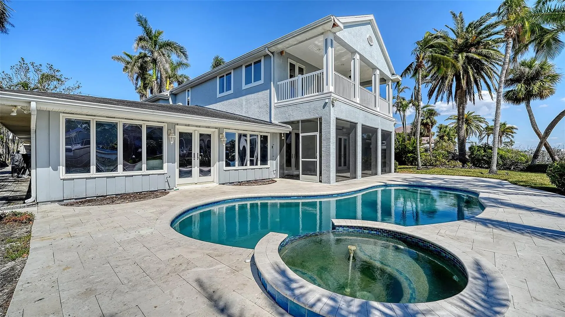 732 Siesta Drive Sarasota FL 34242