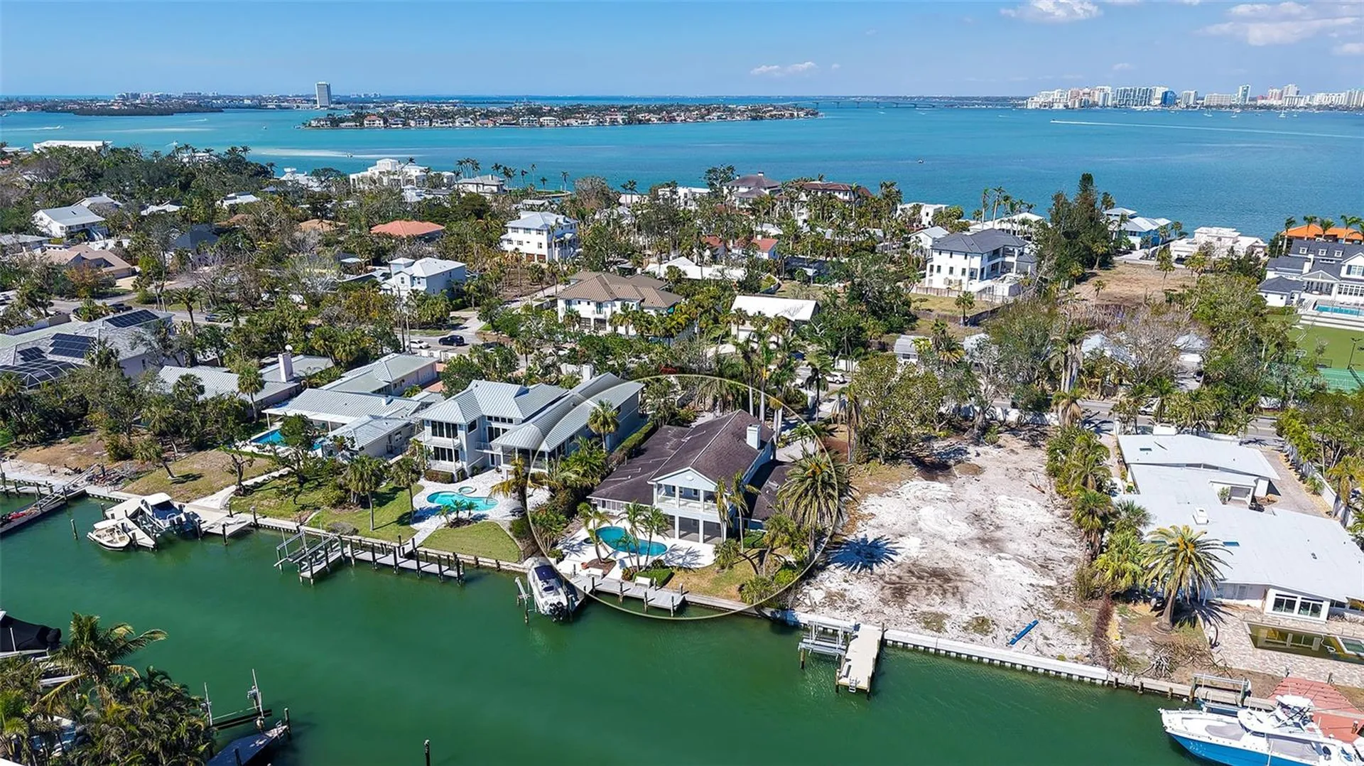 732 Siesta Drive Sarasota FL 34242