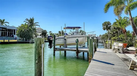 732 Siesta Drive Sarasota FL 34242