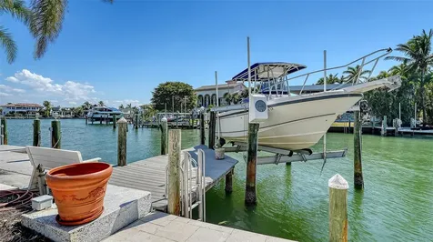 732 Siesta Drive Sarasota FL 34242