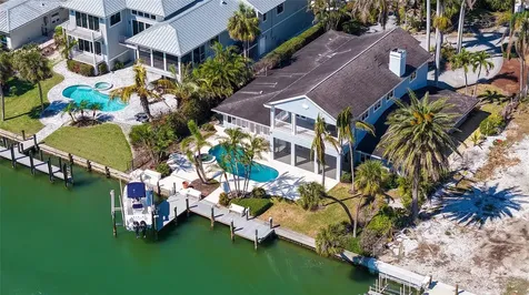732 Siesta Drive Sarasota FL 34242