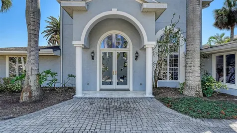 732 Siesta Drive Sarasota FL 34242