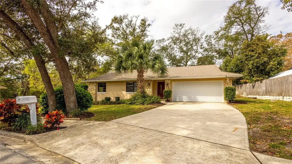 690 Shady Court Altamonte Springs FL 32701