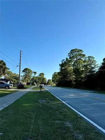 377 Courtland Boulevard Deltona FL 32738