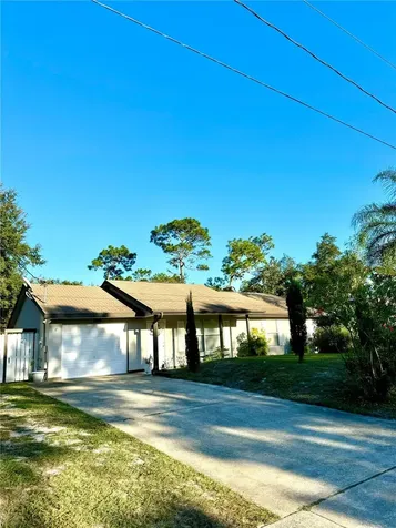 377 Courtland Boulevard Deltona FL 32738