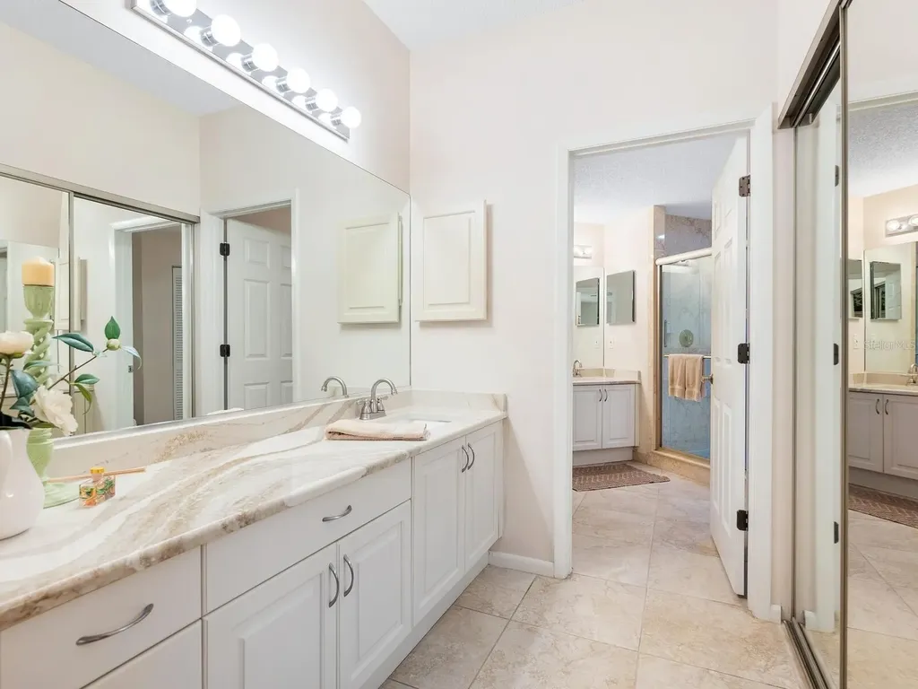 1718 Starling Drive Sarasota FL 34231