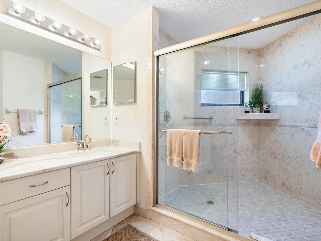 1718 Starling Drive Sarasota FL 34231