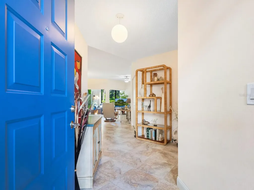 1718 Starling Drive Sarasota FL 34231