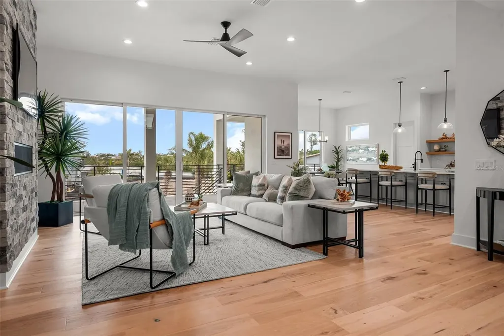 597 Buttonwood Drive Longboat Key FL 34228