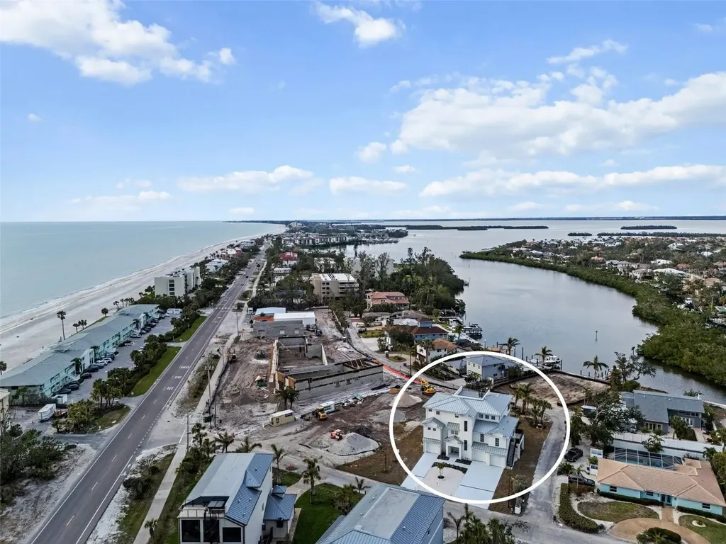 597 Buttonwood Drive Longboat Key FL 34228
